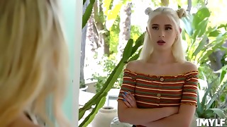 Youthful light-haired Jessie cannot take her eyes off  of sultry MILF Alix Lynx