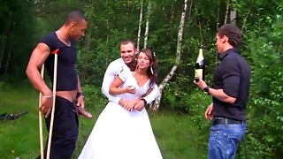 the groom the bride drilled hard in the woods