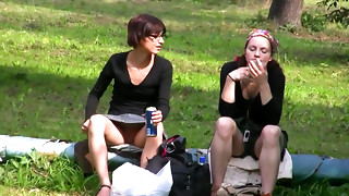 Two babes are spreading their legs