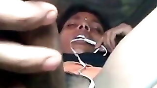 Horny village wife dildoing pussy with Chappathi kattai..