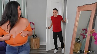 Voluptuous bbw stepmom Jaylene Rio heart-stopping sex video
